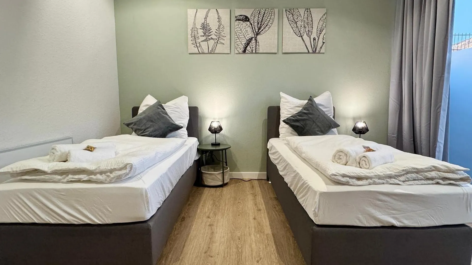 Apartment Modern Und Kinderfreundlich, 3Km Zu Messe, Airport Koeln-Bonn