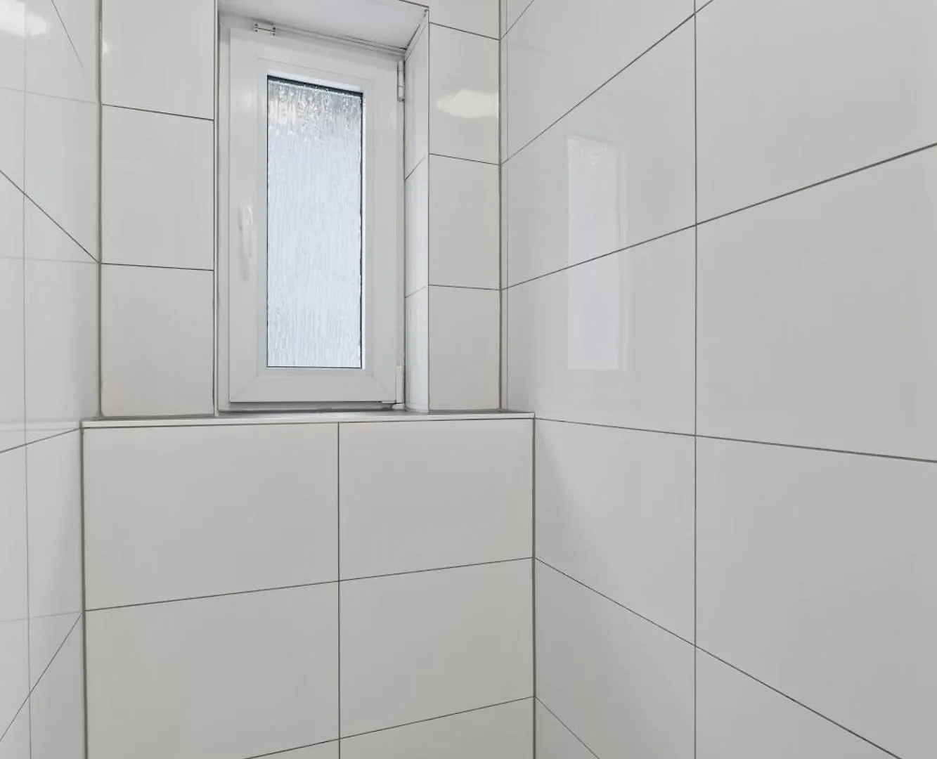 Apartment Modern Und Kinderfreundlich, 3Km Zu Messe, Airport Koeln-Bonn